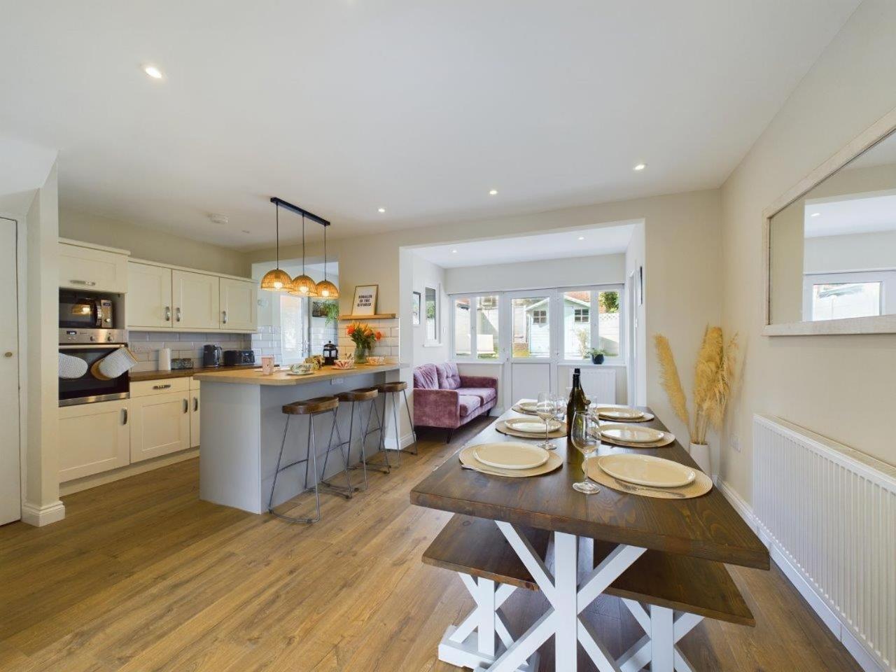 Stones Throw - Stunning House, Mins From Beach And Dogs Welcome ブロードステアーズ エクステリア 写真