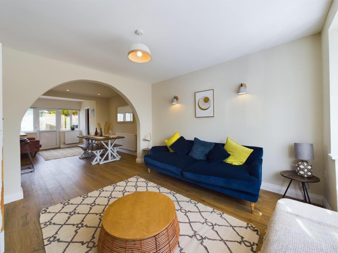 Stones Throw - Stunning House, Mins From Beach And Dogs Welcome ブロードステアーズ エクステリア 写真
